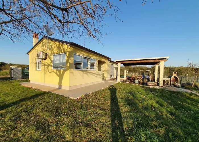 Holiday House Romi