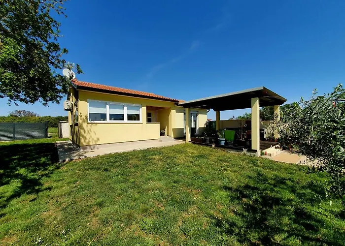 Holiday House Romi