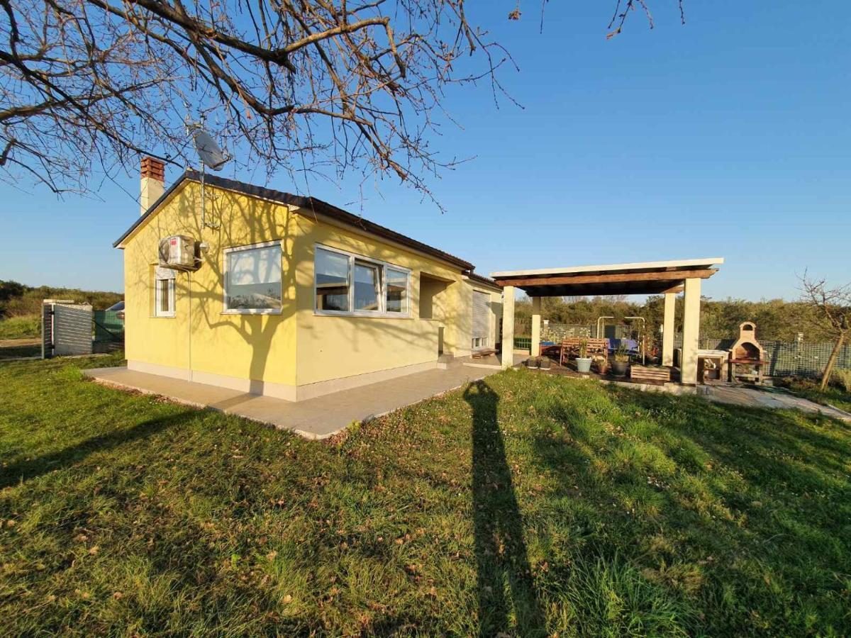 House Romi Holiday home *